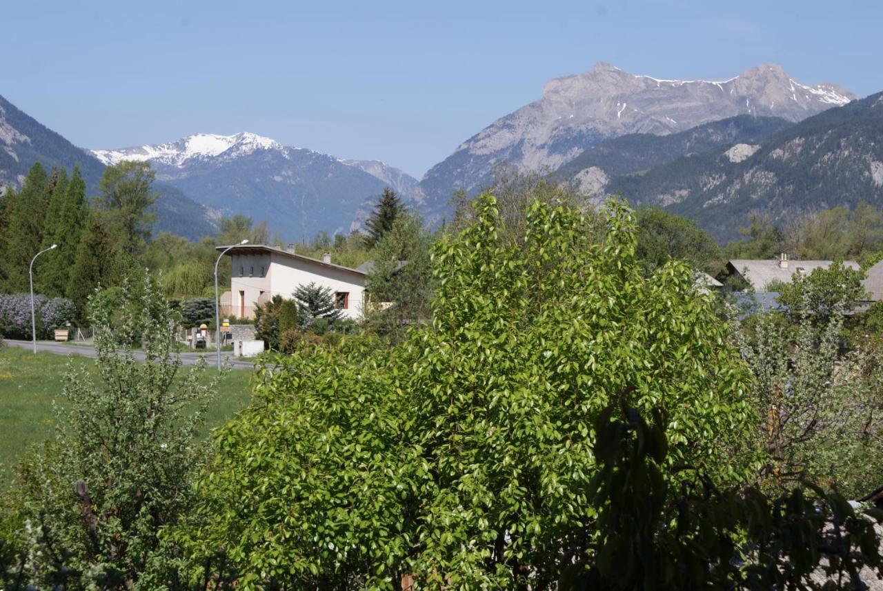 Maison D' Hotes Tranquyl Barcelonnette Exterior foto